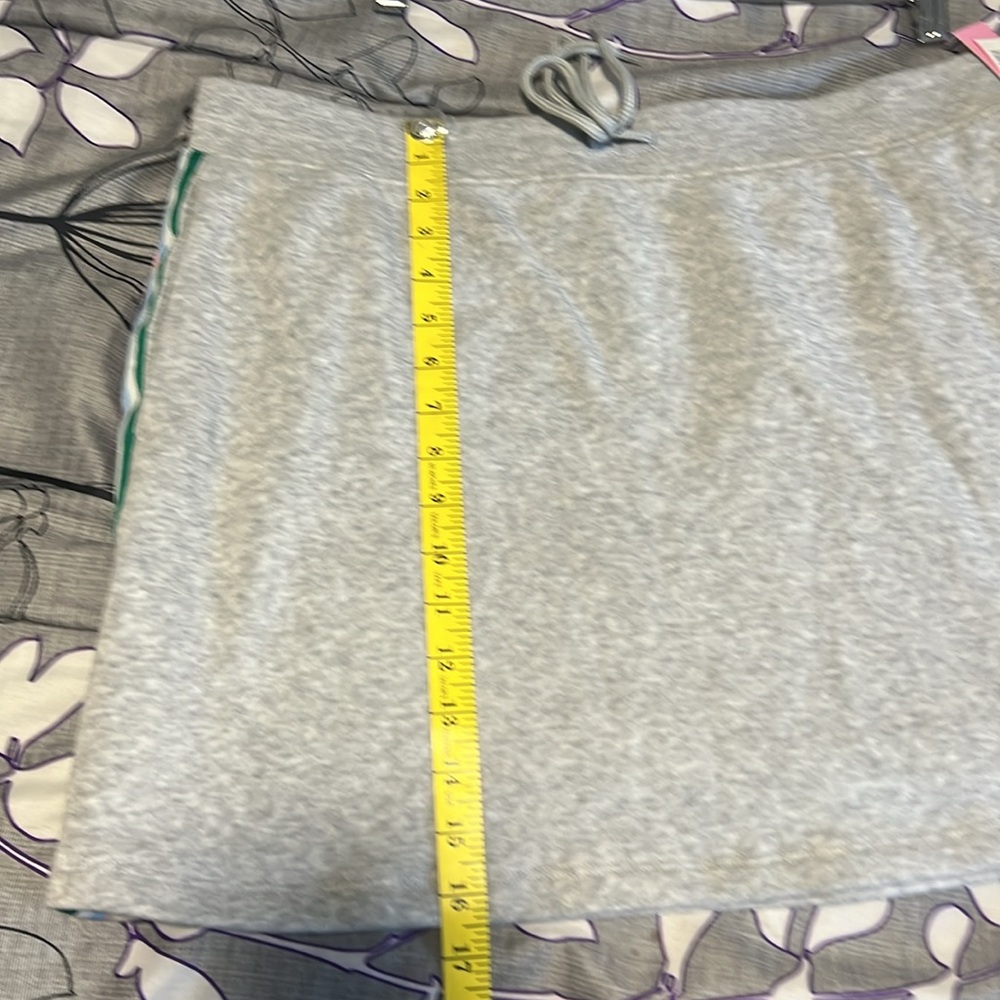Hello Kitty Mini Graphic Skirt - Heather Gray - size XXL - NEW - Picture 10 of 13